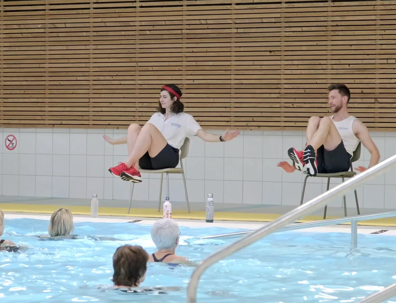 Photo du test métier de maître nageur pendant un cours d'aquagym
